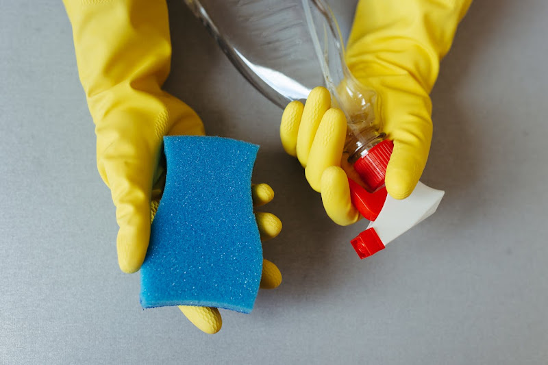 Cleaning tools ready for giving cleaning services in Singapore.